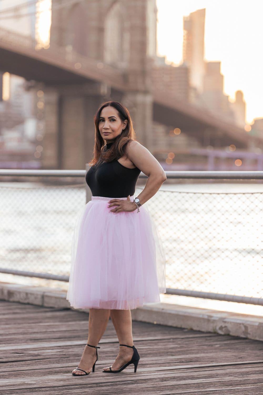 Birthday photo session portrait at the Brooklyn Bridge by Create With Amy, who travels from Maryland to New York City